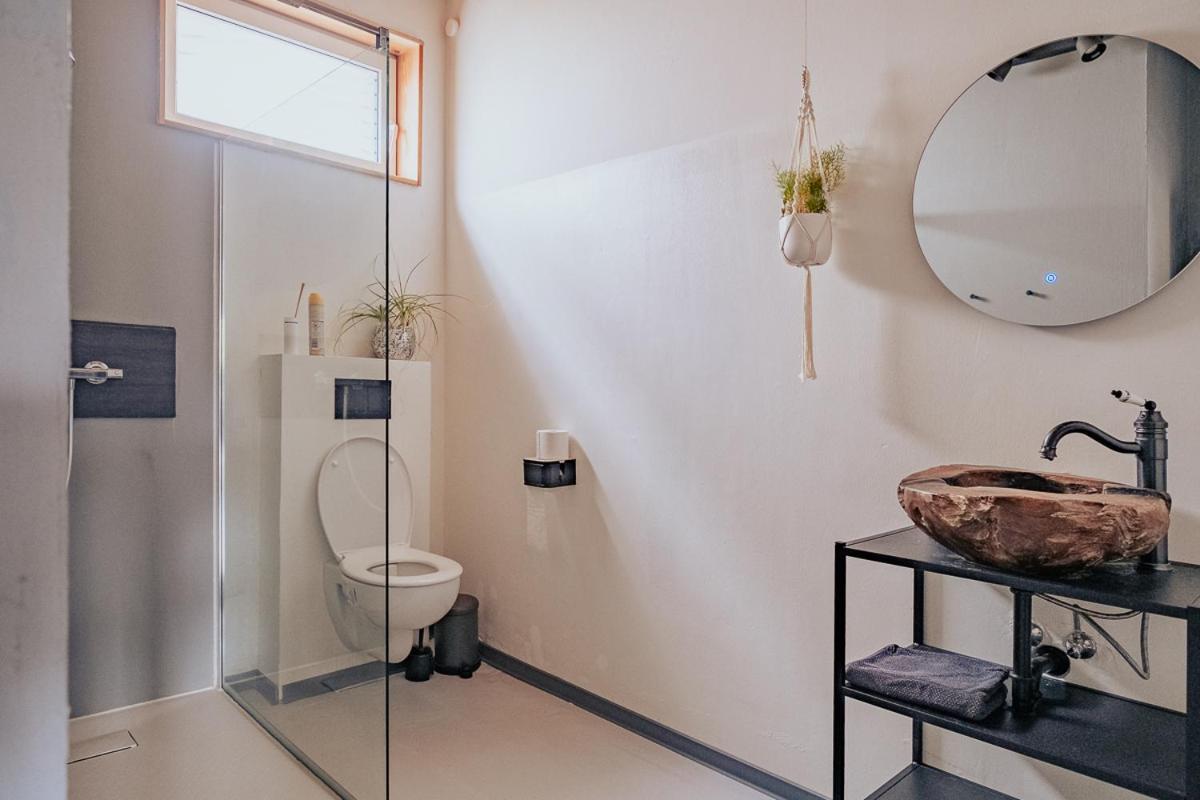 Hostel Oder Ferienwohnung 1-16 Personen Im Blauen Haus Fehmarn Kültér fotó