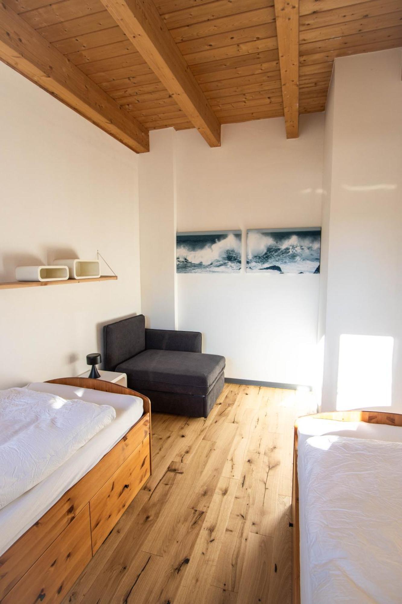 Hostel Oder Ferienwohnung 1-16 Personen Im Blauen Haus Fehmarn Kültér fotó