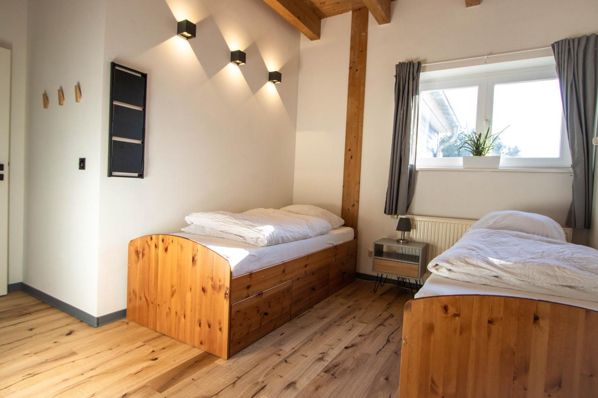Hostel Oder Ferienwohnung 1-16 Personen Im Blauen Haus Fehmarn Kültér fotó
